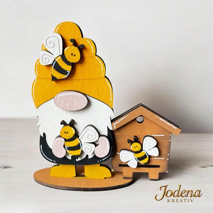 Bienenwichtel_mit_Bienenstock_schlicht2