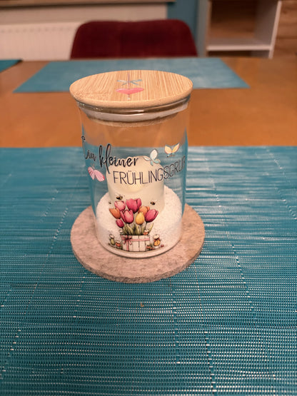 Fruehlingslicht_Glas_Ein_kleiner_Fruehlingsgruss_Tulpen_Schmetterlinge
