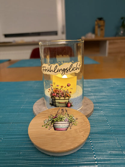 Fruehlingslicht_Glas_Fruehlingslicht_mit_Blumenkorb_beleuchtet