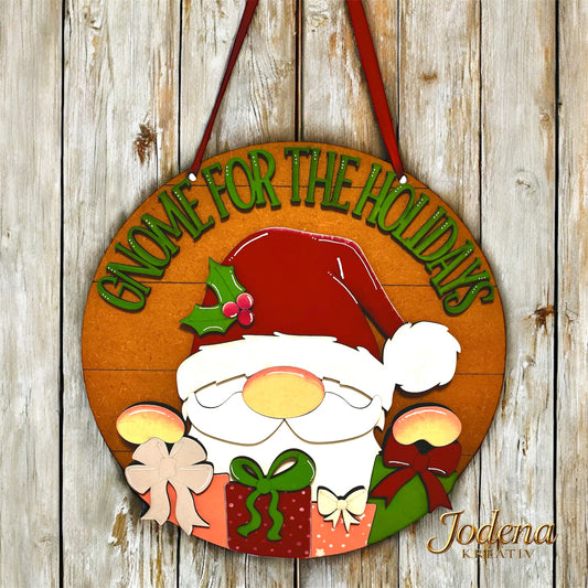 Weihnachtliches Türschild „Gnome for the holidays“ – handbemalter Wichtel mit Geschenken