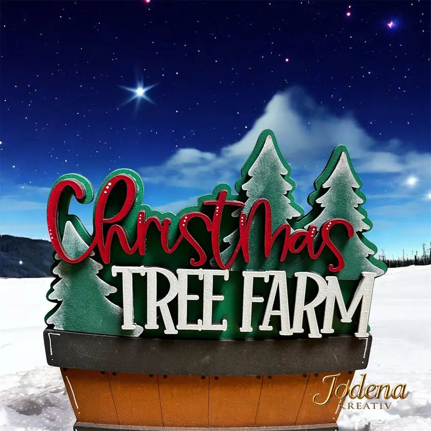 Korbeinsatz_Christmas_Tree_Farm_in_Apfelkorb_Schneehintergrund_mit_Himmel