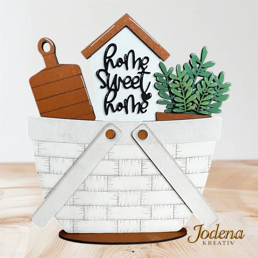 Motiveinsatz_Home Sweet Home_in weissem Dekokorb_auf Holztisch