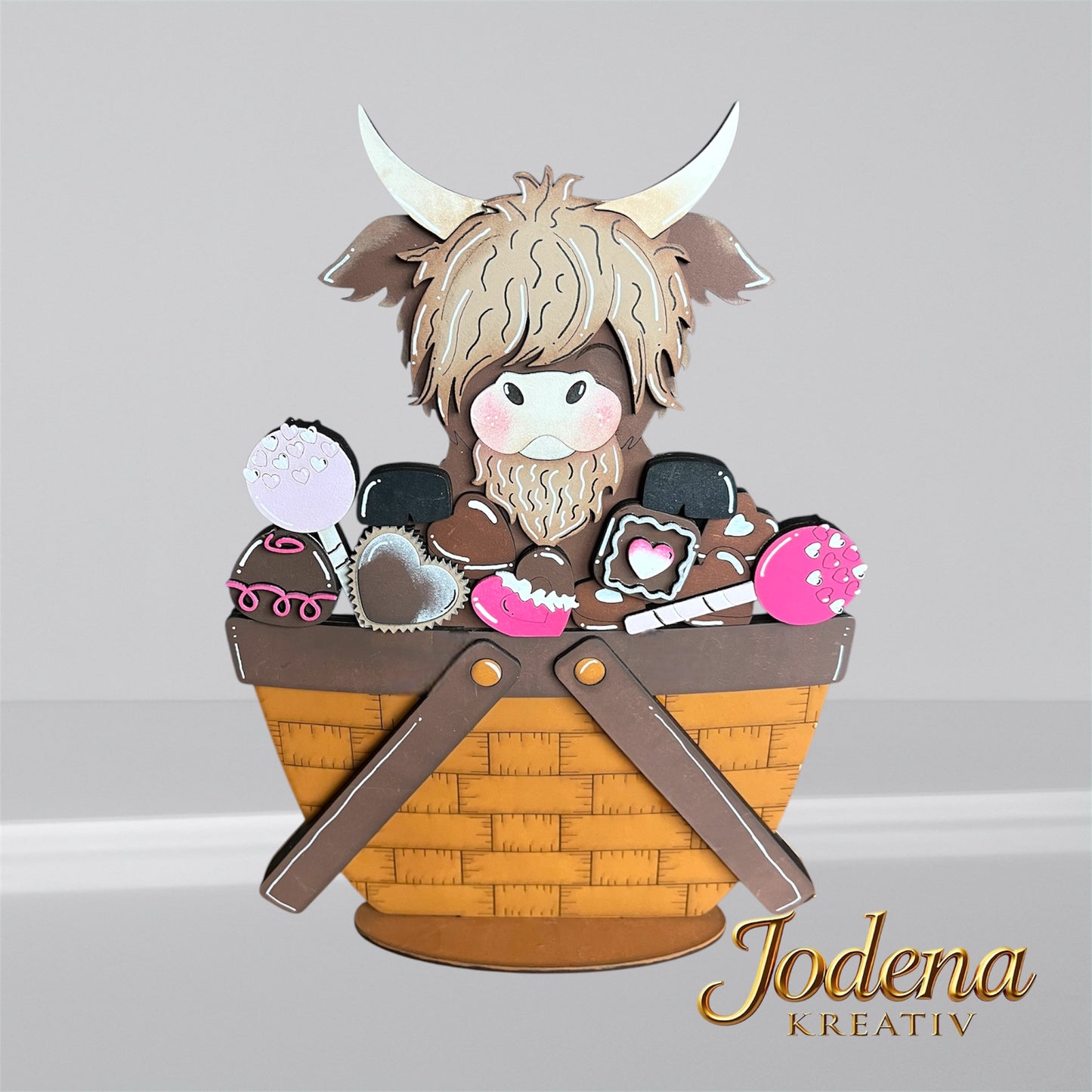 Korbeinsatz Schoko-Hochlandkuh in braunem Dekokorb – für modularen Dekokorb - Jodena Kreativ