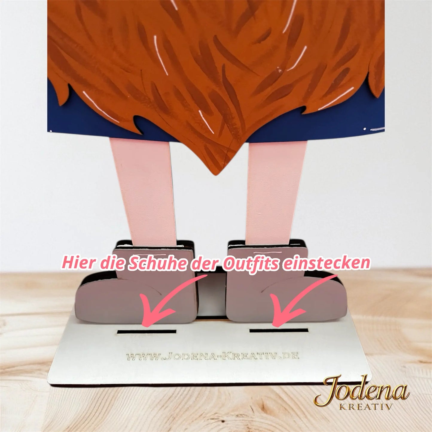 XL-Wichtel-Basis_Zoom-in-Standfuss_Schuhschlitz